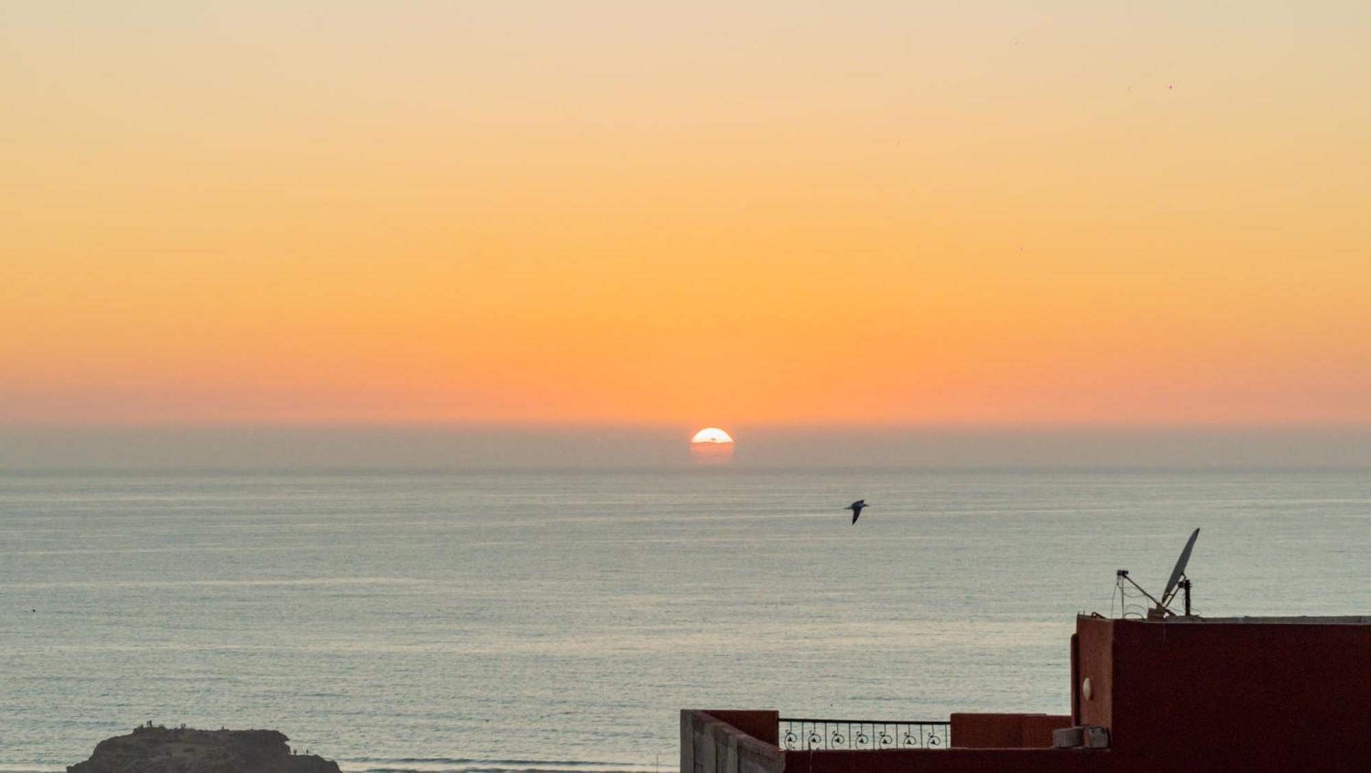 Atlantic Vibes Surf Hostel Tamraght Extérieur photo